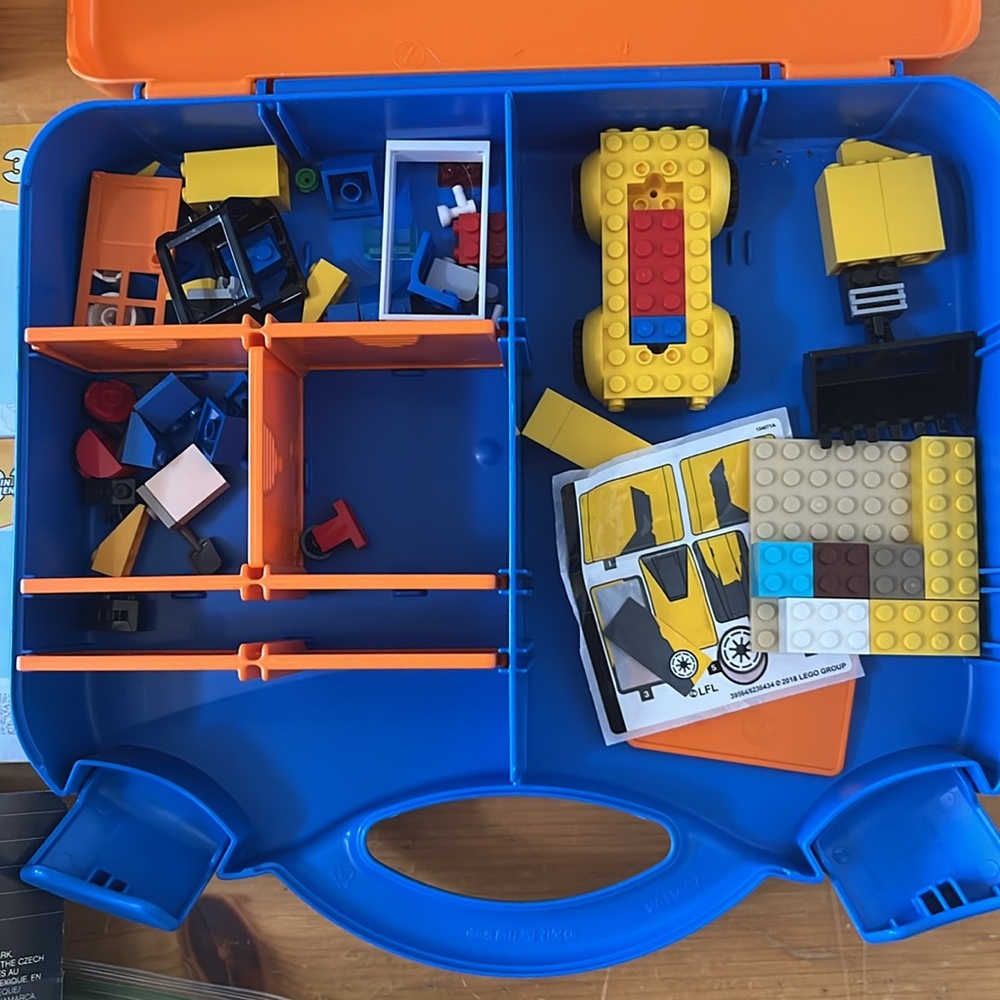 Legos 3 different sets - Picture 11 of 12